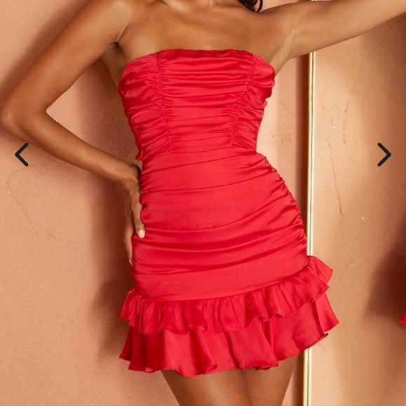 Selfie Leslie Annabella Strapless Tied Back Frill Hem Mini Dress Red - Picture 4 of 11